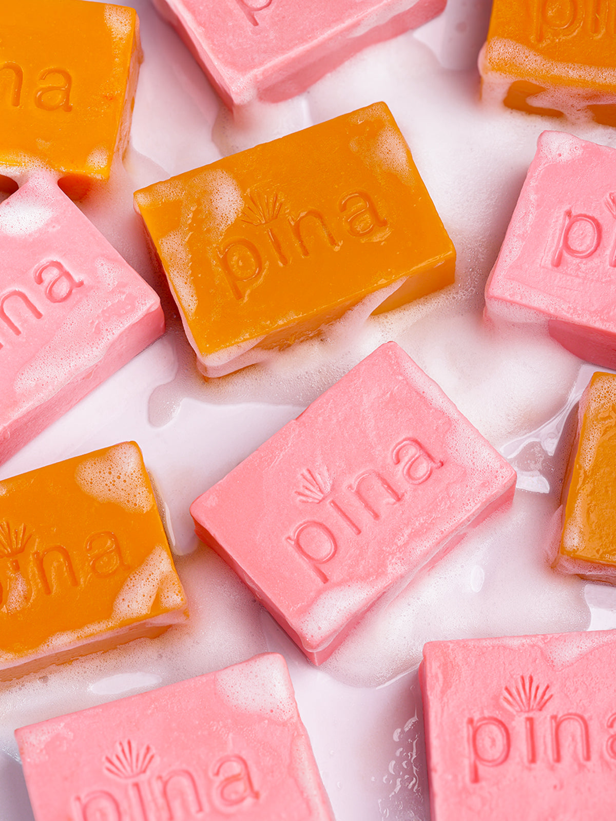Glow Bar Bundle: Pina Glow and Light Soap (135g)
