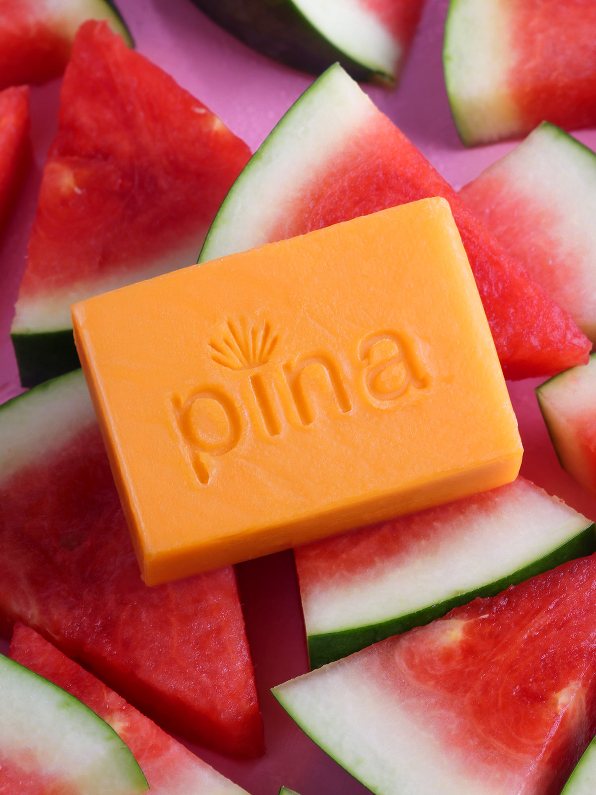 [Buy 1, Take 1] Pina Light Soap (135g)